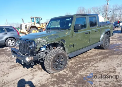 2023 Jeep Gladiator Willys 4X4 z USA, uszkodzony, nr VIN 1C6HJTAG1PL500701